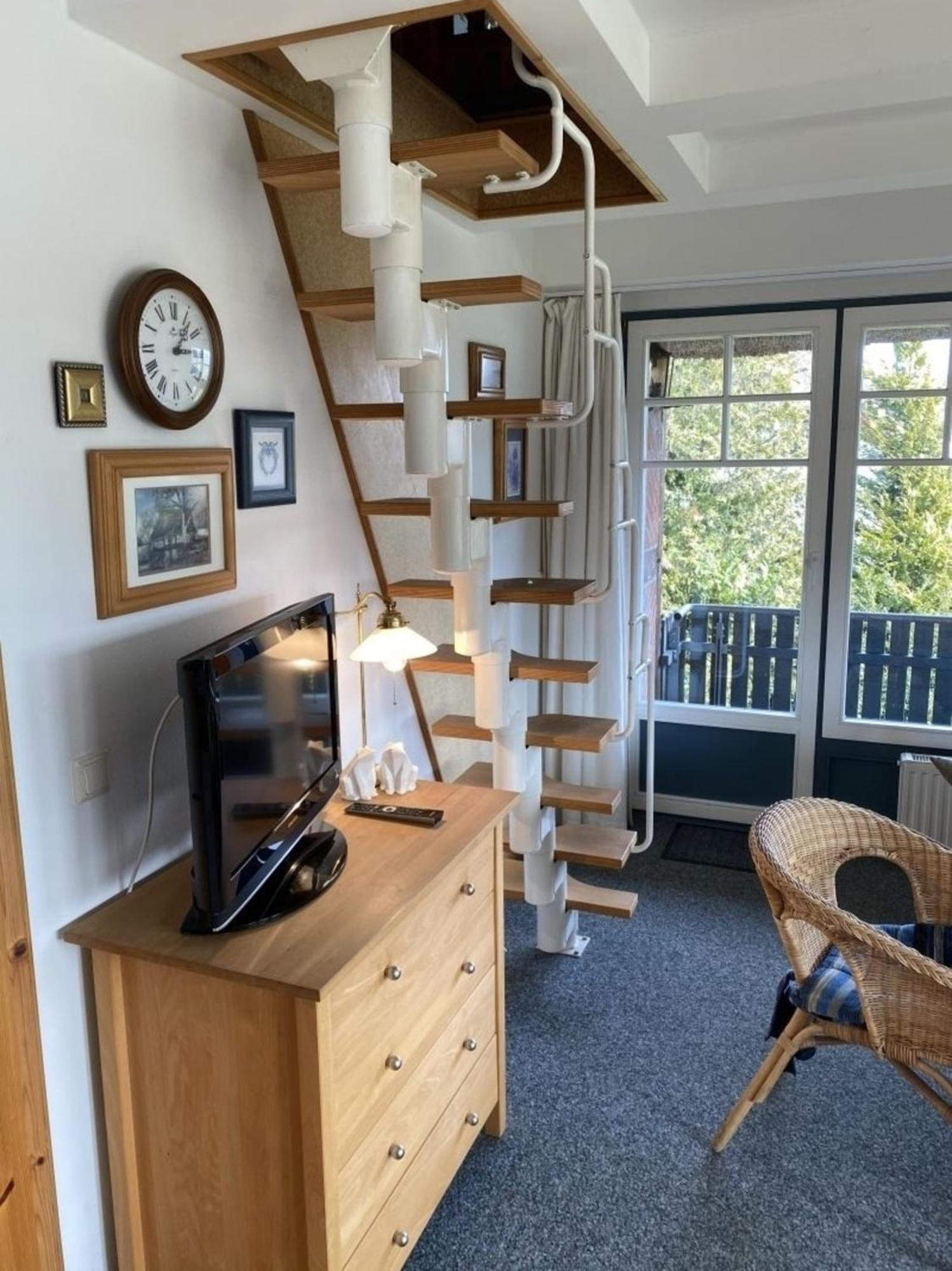 Ferienwohnung Nr 02 Og Spitzboden Born Buitenkant foto
